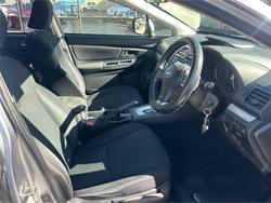 2014 SUBARU
                XV 2.0i-L