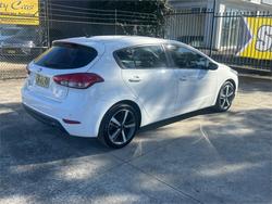 2017 KIA
CERATO SPORT