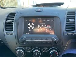 2017 KIA
CERATO SPORT