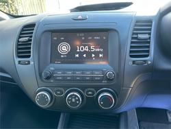 2017 KIA
CERATO SPORT