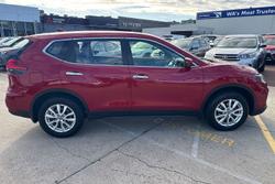 2019 Nissan X-TRAIL ST