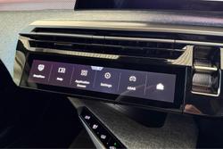 2025 Peugeot 5008 GT Premium Hybrid