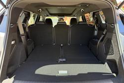 2025 Peugeot 5008 GT Premium Hybrid