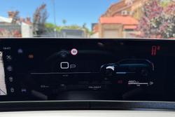 2025 Peugeot 5008 GT Premium Hybrid