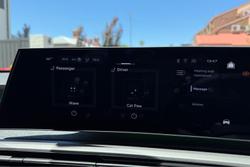 2025 Peugeot 5008 GT Premium Hybrid