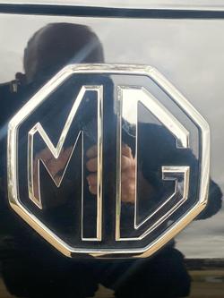 2025 MG MG3 Essence MY25.5 Black Pearl