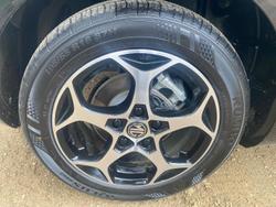 2025 MG MG3 Essence MY25.5 Black Pearl