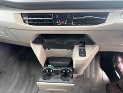 2025 Volkswagen Multivan TDI360 Life