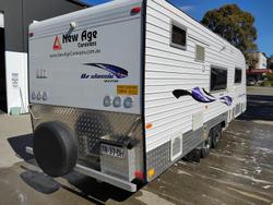 2016 New Age Caravans 23Ft Oz Classic With Full Ensuite And Recliner Lounge Chairs