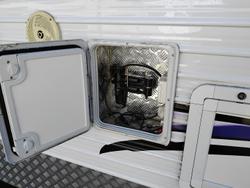 2016 New Age Caravans 23Ft Oz Classic With Full Ensuite And Recliner Lounge Chairs