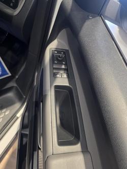 2025 Volkswagen ID. Buzz Cargo BEV550