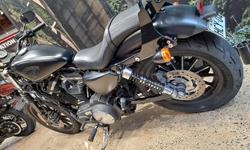 2015 Harley-Davidson Iron 883 (XL883N) Sportster Black