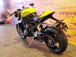 2025 Triumph Speed Triple 1200 RX limited Edition Speed Triple Yellow