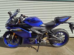 2025 Yamaha YZF-R3 R3 Blue