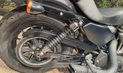 2013 Harley-Davidson Iron 883 (XL883N) Sportster Black