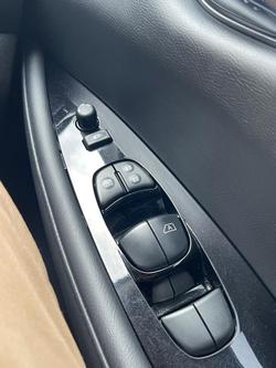 2022 Nissan
LEAF e+