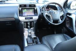 2019 Toyota
                Landcruiser Prado Kakadu