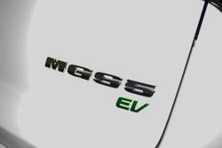 2025 MG MGS5 EV Excite 49