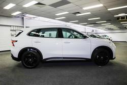 2025 MG MGS5 EV Excite 49