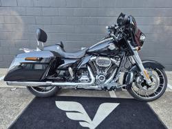 Harley-Davidson Street Glide Special 114 (flhxs)
