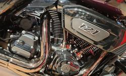 2025 Harley-Davidson CVO Street Glide 121 (FLHXSE) Touring