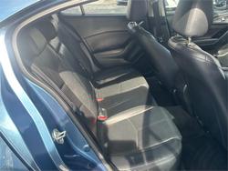 2018 MAZDA
MAZDA3 SP25 ASTINA