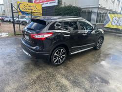 2016 NISSAN
                QASHQAI Ti