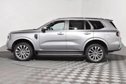 2025 Ford Everest Platinum