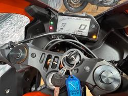 2022 Yamaha YZF-R3 VIVID ORANGE