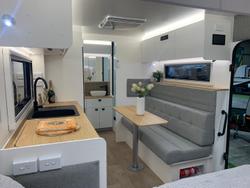 2025 Traveller Track 15'