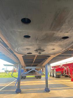 2022 Lusty Pumpa Belt Walking Floor