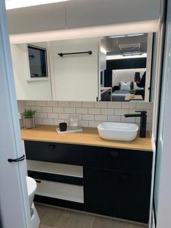 2025 Traveller Track 20'