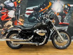 Honda VT750C Shadow
