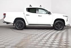 2022 Mitsubishi Triton GLX-R