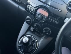 2013 Mazda 2