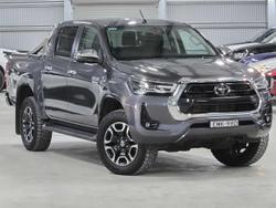 2020 Toyota
                Hilux SR5