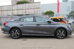 2025 MG MG5