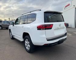 2023 Toyota Landcruiser