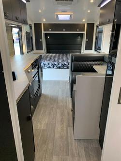 2024 Essential Caravans Ranger V7-7 21.8