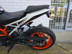 2017 Ktm 390 DUKE White