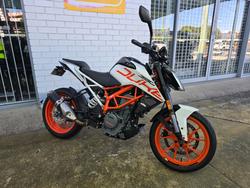 2017 Ktm 390 DUKE White