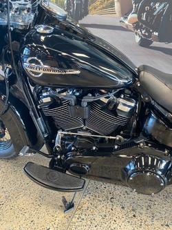 2019 Harley-davidson FLHCS HERITAGE CLC S (114) TT BLACK