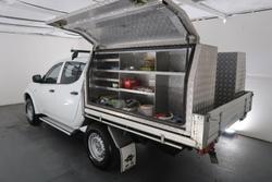 Mitsubishi Triton