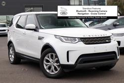 2017 Land Rover Discovery TD4 SE