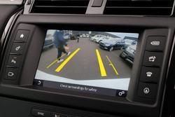 2017 Land Rover Discovery TD4 SE