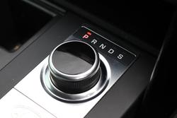 2017 Land Rover Discovery TD4 SE