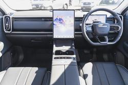 2025 Jaecoo J7 SHS Summit