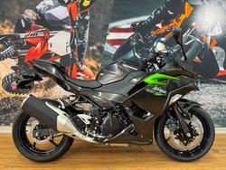 Kawasaki Ninja 500