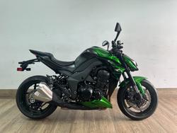 Kawasaki ZR1000