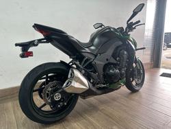 2025 Kawasaki ZR1000 GREEN